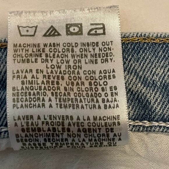 Wrangler Premium Quality Light Wash Straight Leg Mens Denim Jeans Size 36X30 - Picture 8 of 8